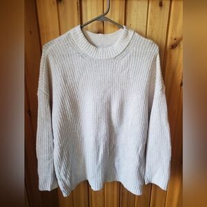 White American Eagle sweater, size S